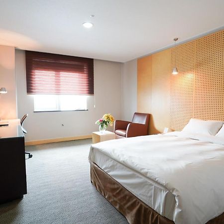 Changwon Hotel Exterior photo
